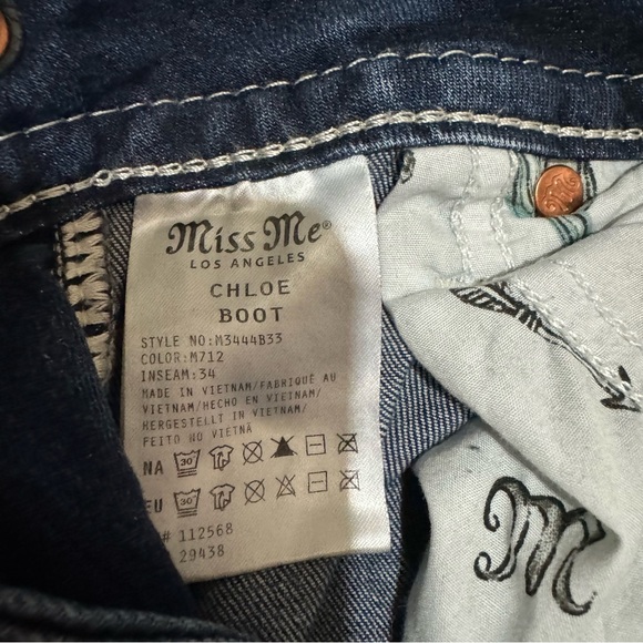 Miss Me Chloe Boot Jean - Picture 2 of 7